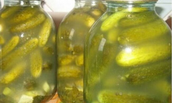 Wybielanie ogórków w słoikach, screen Google
