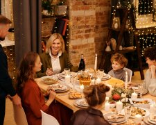 Z życia wzięte. "W Wigilię znów padnę na twarz ze zmęczenia": Rodzina nawet palcem nie kiwnie, a ja mam robić ucztę, żeby nikt nie gadał
