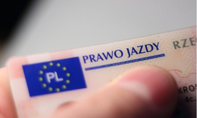 Prawo jazdy. screen: autowprost.pl