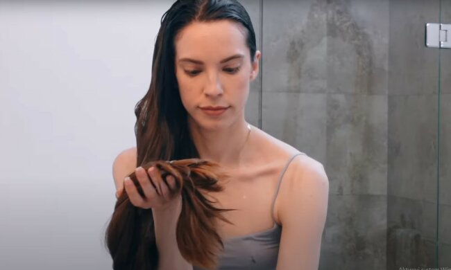 Skuteczny przepis na piękne włosy. Stosowały go nasze babcie