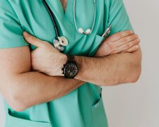 Lekarze ostrzegają. To może być pierwszy sygnał rozwijającego się nowotworu