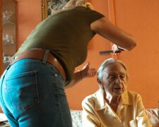 Z życia wzięte. "Na Wielkanoc odwiedziliśmy moją matkę w domu opieki": Po powrocie córka powiedziała coś, co wbiło mnie w ziemię