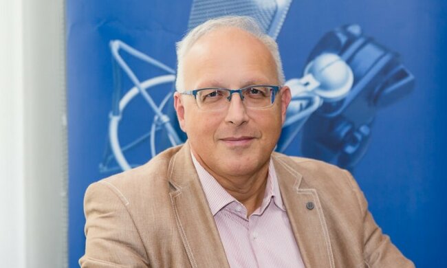 Robert  Flisiak profesor nauk medycznych, kierownik Kliniki Chorób Zakaźnych i Hepatologii