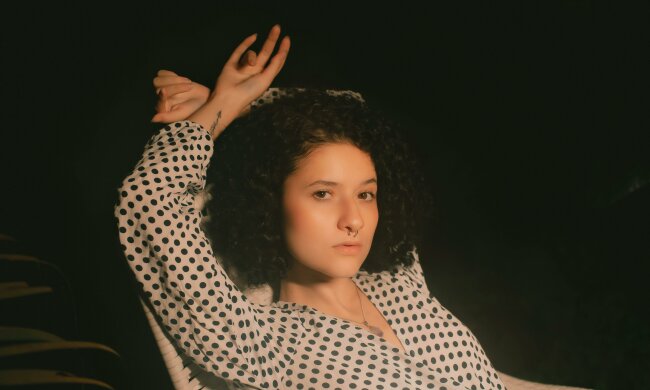 Z życia wzięte. "Mój brat opowiedział całej rodzinie o mojej przeszłości, której wstydziłam się najbardziej"