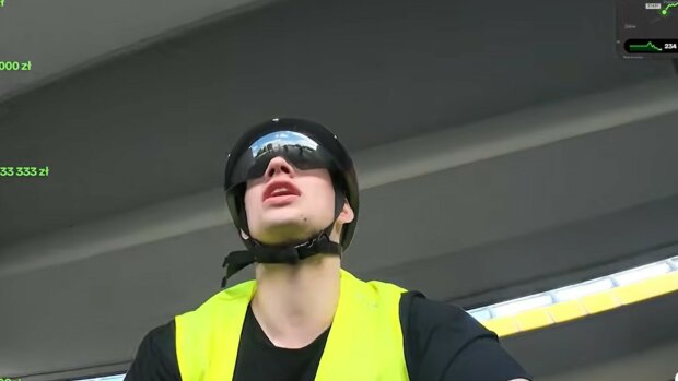Łatwogang, screen Youtube @latwogang8538