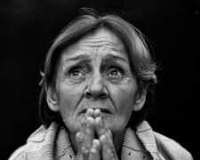 Z życia wzięte. "Dałam biednej staruszce 100 zł z odruchem serca": Potem poszłam za nią, by zobaczyć, na co je wyda