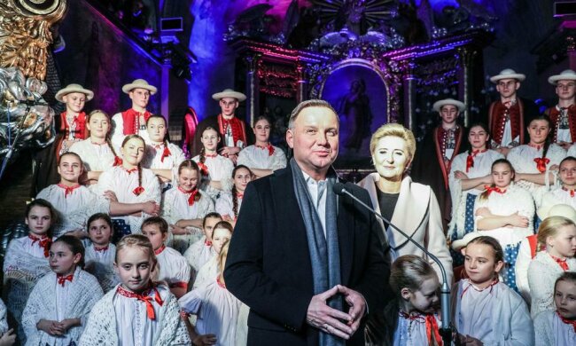 Para prezydencka kolędowała z góralami w Istebnej [GALERIA]
