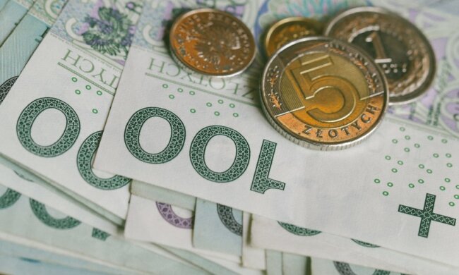 To już pewne, seniorzy dostaną więcej. Wzrasta kwota najniższej emerytury