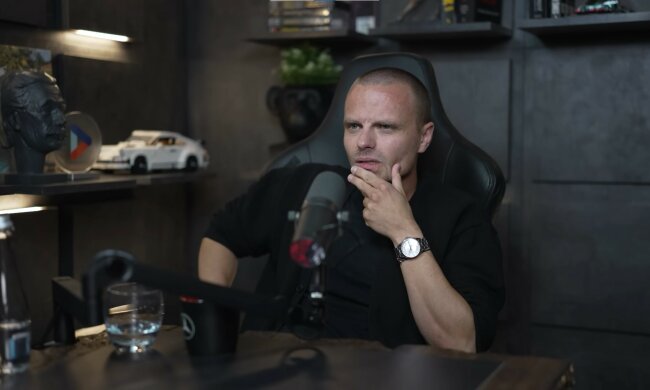 Marcin Hakiel, screen Youtube @zurnalistapl