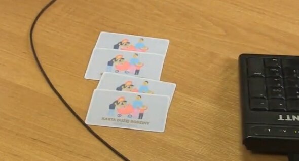 Karta dużej rodziny. Źródło: Youtube