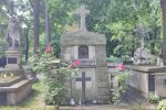 Grób Heleny Modrzejewskiej/YouTube @qentet