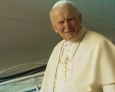 Watykan w poruszający sposób postanowił uczcić Jana Pawła II. Tak upamiętnia się najważniejsze rocznice. Polacy mogą być dumni