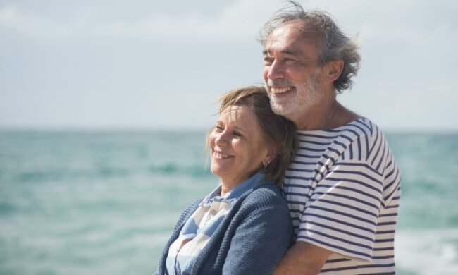 Z życia wzięte. "Miałam 65 lat, gdy znów pokochałam": Syn mojego ukochanego zamienił nasze życie w skandal