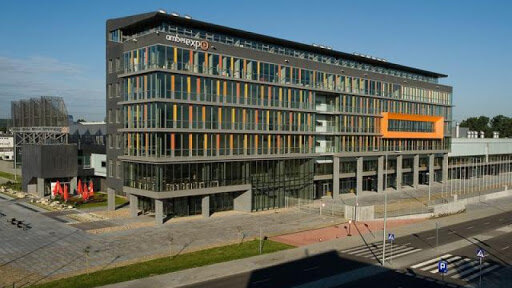 Ministerstwo Zdrowia poparło plan tymczasowego szpitala w AmberExpo w Gdańsku. Co będzie z innymi placówkami. Czy zabraknie lekarzy