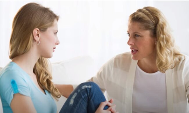 Matka i córka/ YouTube @Ekstra News