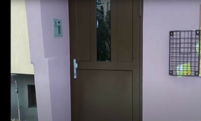 Blok, klatka schodowa/ Youtube:Wiertalok Elevators