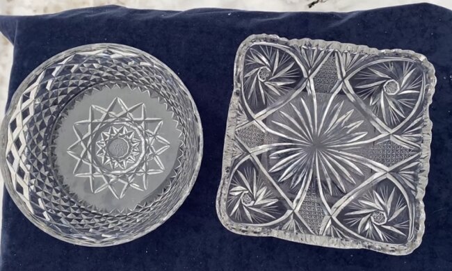 Kryształy z PRL/YouTube @Skarby z ulicy