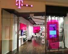 T-Mobile rozwiązuje umowy. To duży problem dla setek Polaków