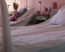 Łóżka szpitalne/YouTube @gorzowianin.pl