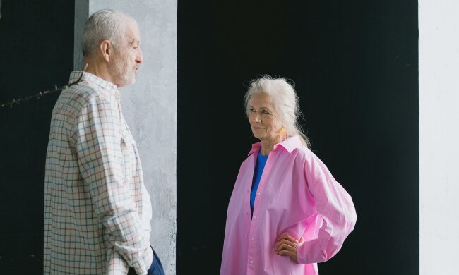 Z życia wzięte. "Nie kocham swojej żony, ale nie mam odwagi nic zmienić": W wieku 70 lat wydaje mi się, że na nową miłość jest już za późno