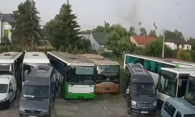 Trąba powietrzna/Facebook @Storm Chasers Świętokrzyskie - Pogoda i Atmosfera