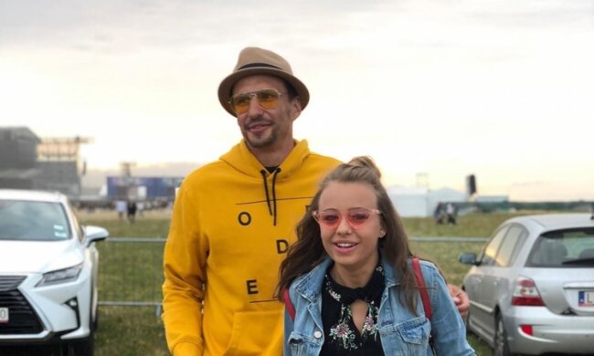 Oliwia Bieniuk nie ma taryfy ulgowej u swojego ojca, źródło: Chillizet