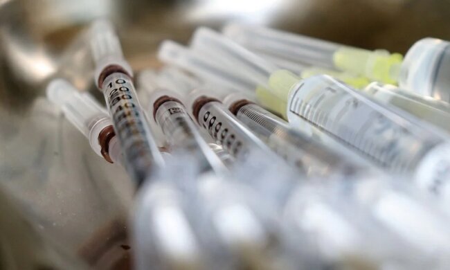 Czy brak szczepienia na grypę moż grozić zwolnieniem z pracy? Okazuje się, że tak. Jak to możliwe