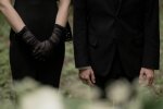 Z życia wzięte. "Rodzeństwo bez walki oddało mi ojcowiznę": Wiedziało o pułapce, którą odkryłam dopiero po pogrzebie