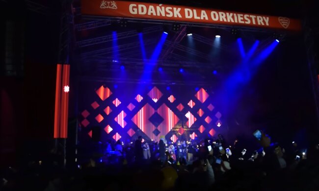 Finał WOŚP. Źródło: Youtube Adjano 31