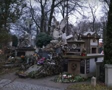 Kraków: bardzo słaby wynik corocznej kwesty na rzecz cmentarza Rakowickiego. Zbiórka w sieci trwa jeszcze do końca roku