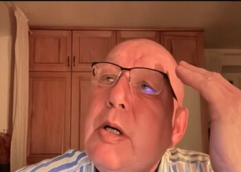 Krzystof Jackowski, screen Youtube @SkrótyJackowskiego