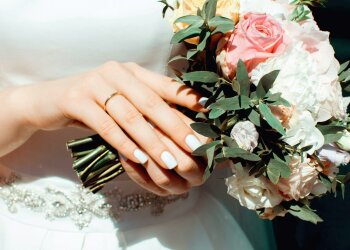 Z życia wzięte. "Tuż przed przysięgą odkryłam prawdę o narzeczonym": Kochał tylko mój majątek, nie mnie