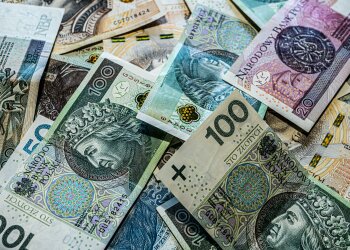 Emerytury w czerwcu 2026. Seniorzy sprawdzą przelewy z ZUS, część osób zyska więcej