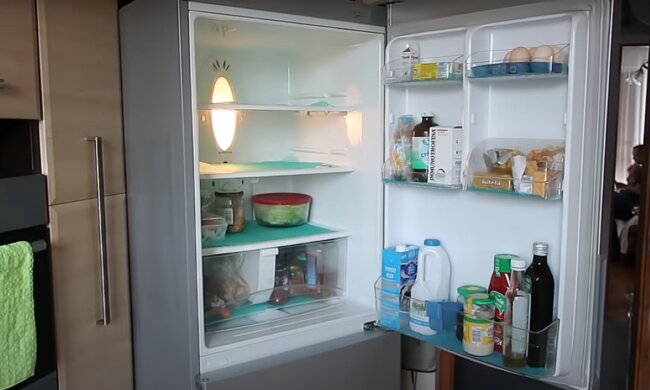 Czyszczenie lodówki/YouTube @ Uporządkowana