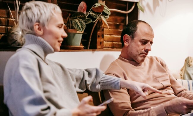 Z życia wzięte. "Po 20 latach małżeństwa mąż oświadczył, że nie chce już ze mną być, bo znalazł prawdziwą miłość": Jak żyć dalej