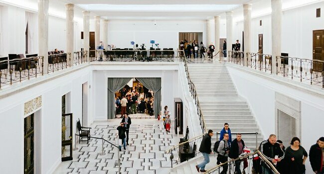 Nowi posłowie w Sejmie. „Narazie uczę sie topografii budynku”