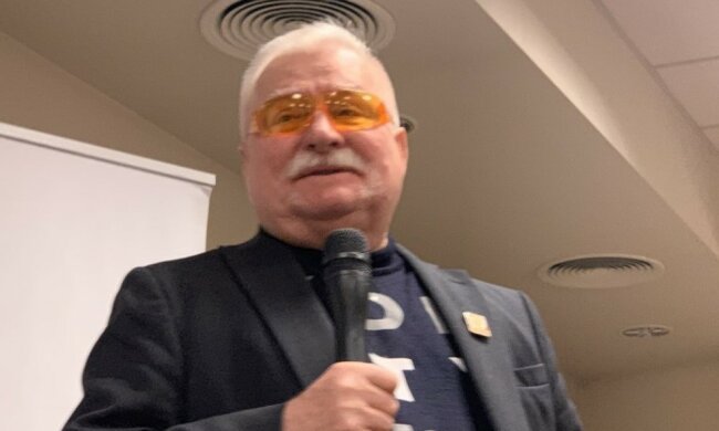 Lech Wałęsa ochrzcił wnuczkę. Na uroczystości zadziwił wszystkich. Co się stało