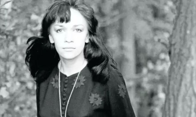 Są zdjęcia ostatniego miejsca spoczynku Ewy Demarczyk. Ten wygląd zaskakuje