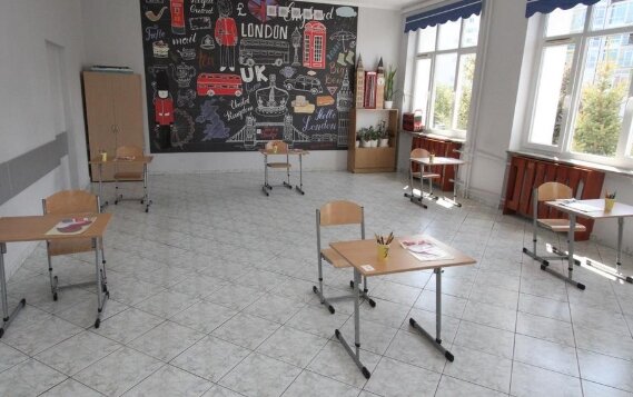 Szkoła w czasach koronawirusa. Źrodło: fakt.pl