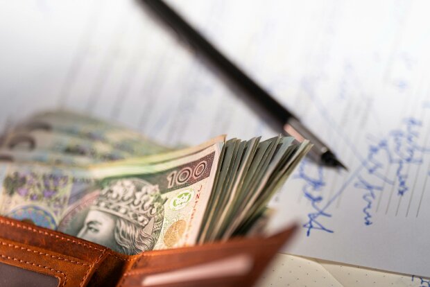 ZUS ujawnia wyliczenia na 2026 rok. W tych miesiącach emeryci dostaną ponad 3400 zł netto