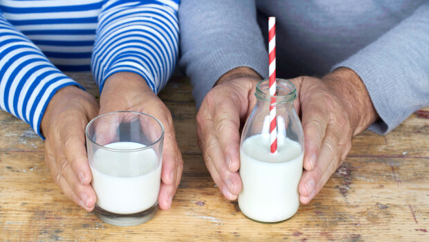 Mleko przyczynia się do szybszego starzenia? Najnowsze badania naukowców mówią wiele