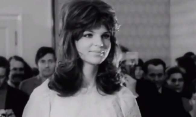 Elżbieta Dmoch/YouTube @Fani zespołu 2 plus 1