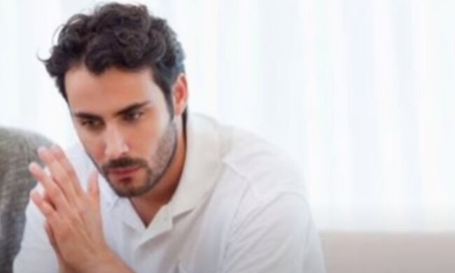 Mężczyzna/YouTube @Ploteczki