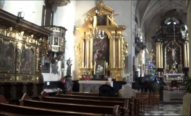 Kościół Świętego Krzyża w Krakowie/screen Youtube @Buntownik Laska