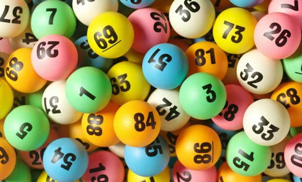 Polak zwyciężył w międzynarodowej loterii! Gdzie kupił szczęśliwy los?