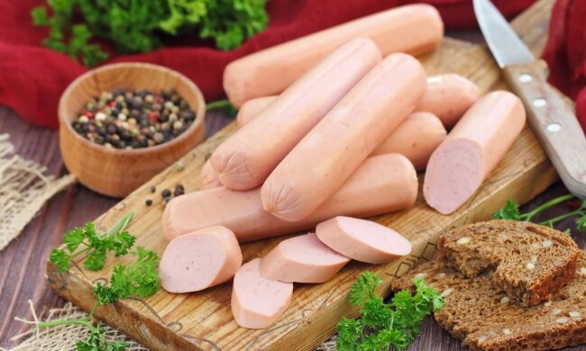 Parówki. Żródło: interia.pl