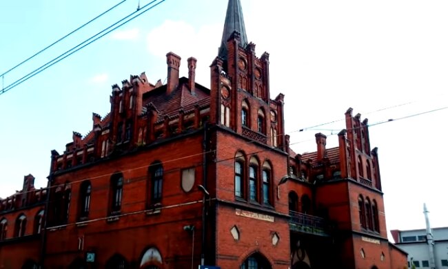 Zaskakujące odkrycie w jednym z polskich miast. Czekało na odnalezienie dekady. Co jest w wiadomości sprzed lat