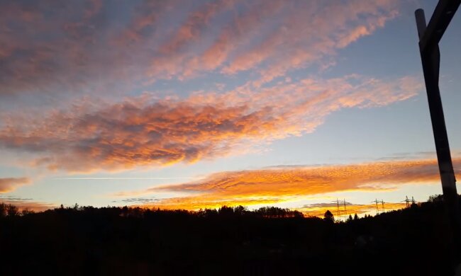 Płonące niebo/YouTube @Tomek G.