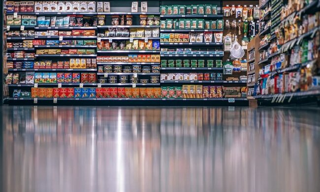 Oferta jednego ze sklepów zaskoczyła klientów. Nie spodziewali się tego zobaczyć latem. "Widok wprawił mnie z osłupienie i śmiech"