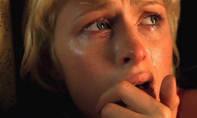 Synu przepraszam, dzwonię ponownie, chciałam cię zobaczyć od dawna. Byłam u lekarza. Zostało mi 10 dni życia